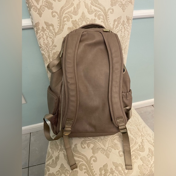 Itzy Ritzy Boss Diaper Bag - Picture 2 of 9